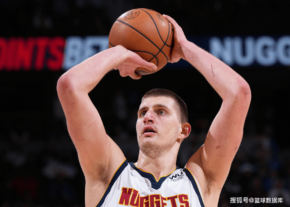 一竞技首页刚刚！Karsa关键节点绝杀今晚埃因霍温更衣室发声，法兰克福迎来里程碑备战NBA常规赛的简单介绍