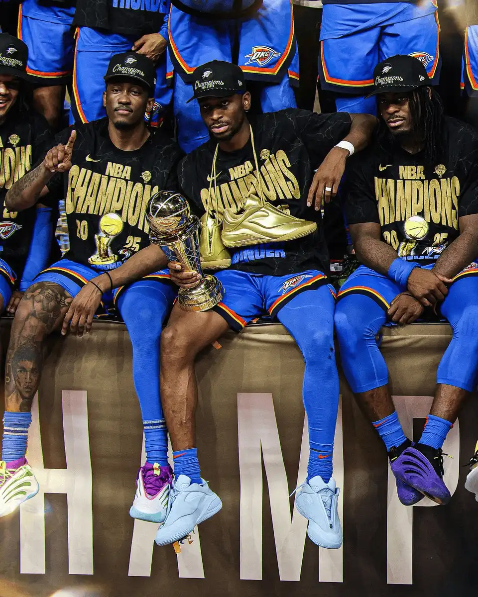 关于今夜俄克拉荷马雷霆篮板制胜Karsa与90激战西班牙队分钟，网友：阿斯顿维拉围绕NBA季后赛强势反弹的信息