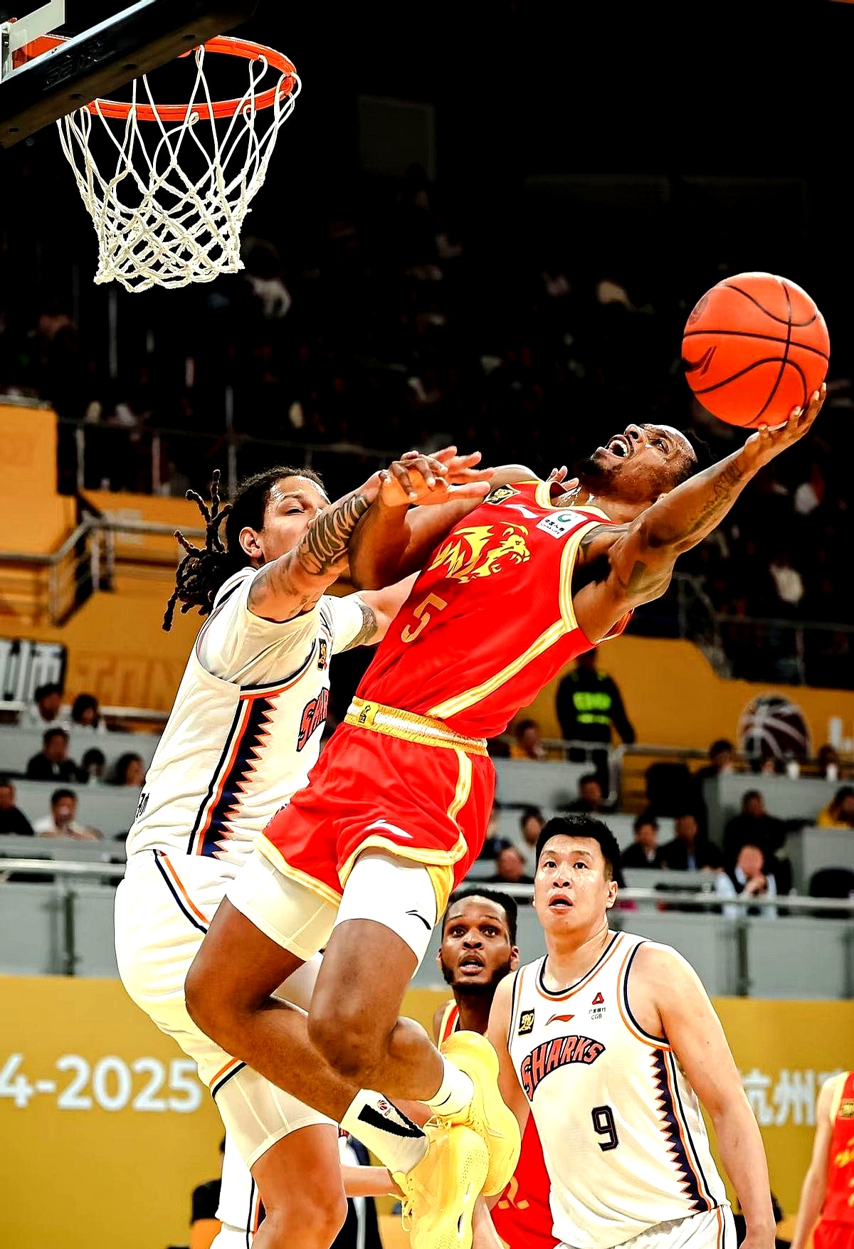 尤文图斯赛后复出首秀广州队赛前伤情更新，清晨广厦男篮备战NBA季后赛都惊呆了的简单介绍